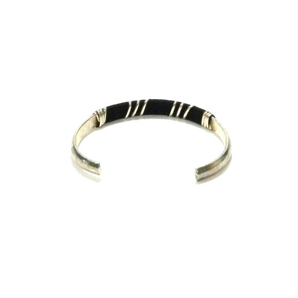 Vintage Estate Sterling Silver Cuff with Wrap Design Bracelet - Picture 3 of 9